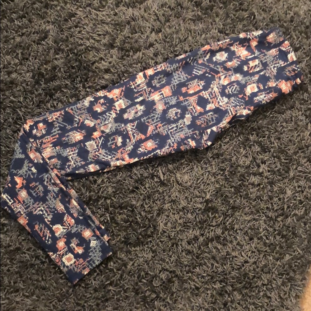 LulaRoe one size leggings